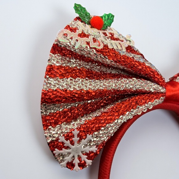 Minnie Mouse Merry Christmas Snow Flake - Picture 3 of 6